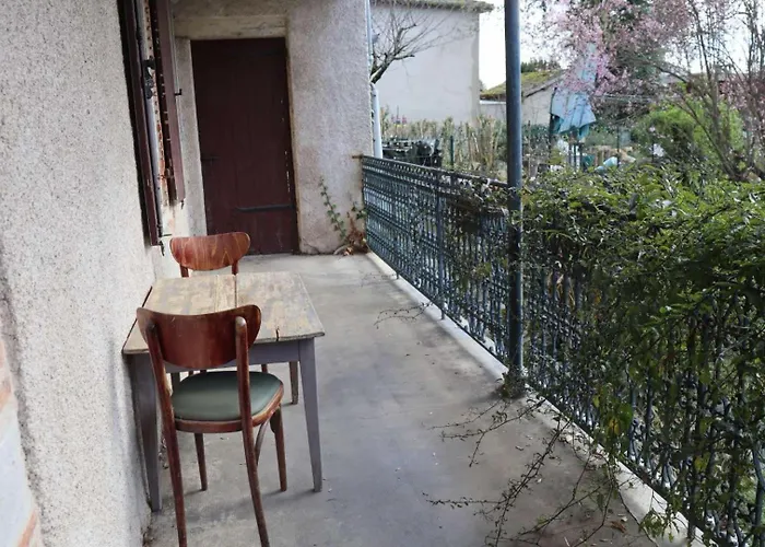 Appartamento Agréables Avec Terrasse Sur Jardin Caussade