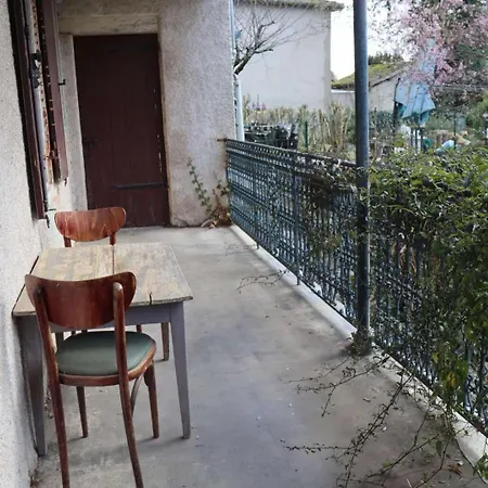 公寓 Agreables Avec Terrasse Sur Jardin 库沙达